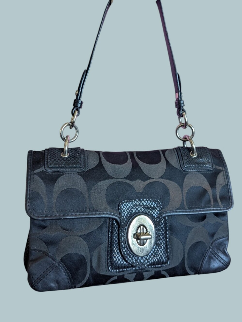 VINTAGE Coach Peyton Signature Flap Shoulder - Picture 14 of 14